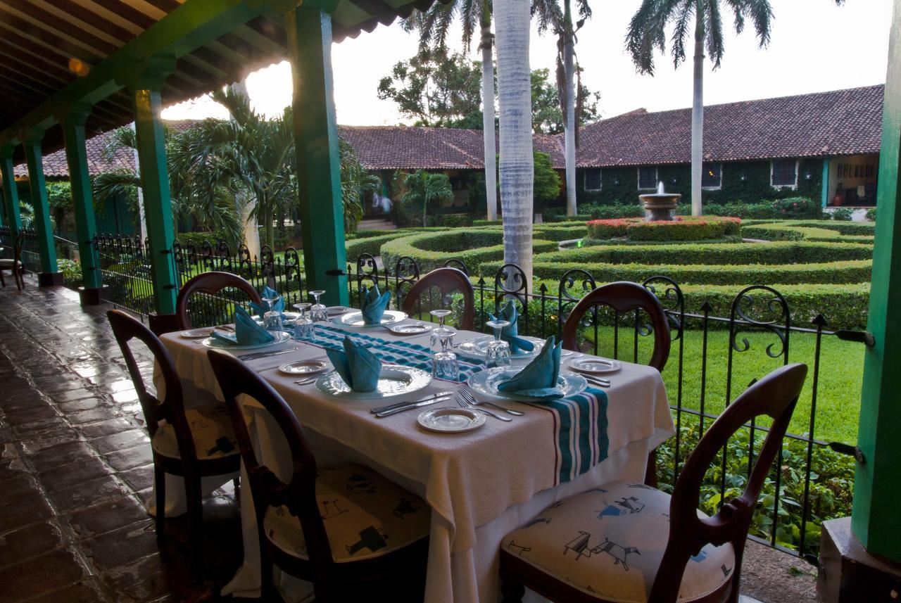 Hotel El Convento Leon Nicaragua Exterior foto