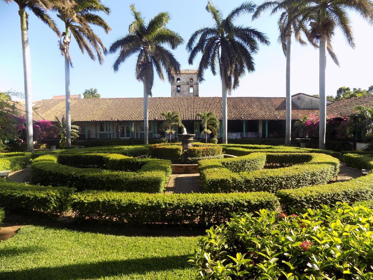 Hotel El Convento Leon Nicaragua Exterior foto