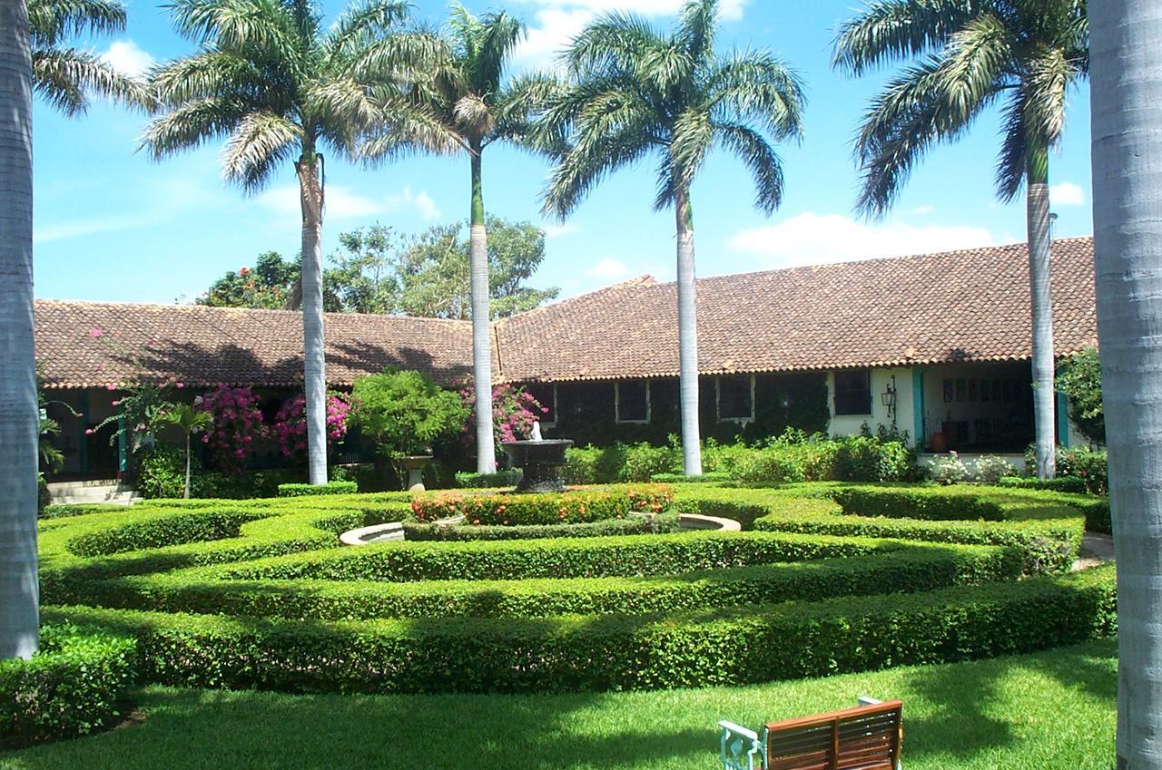 Hotel El Convento Leon Nicaragua Exterior foto