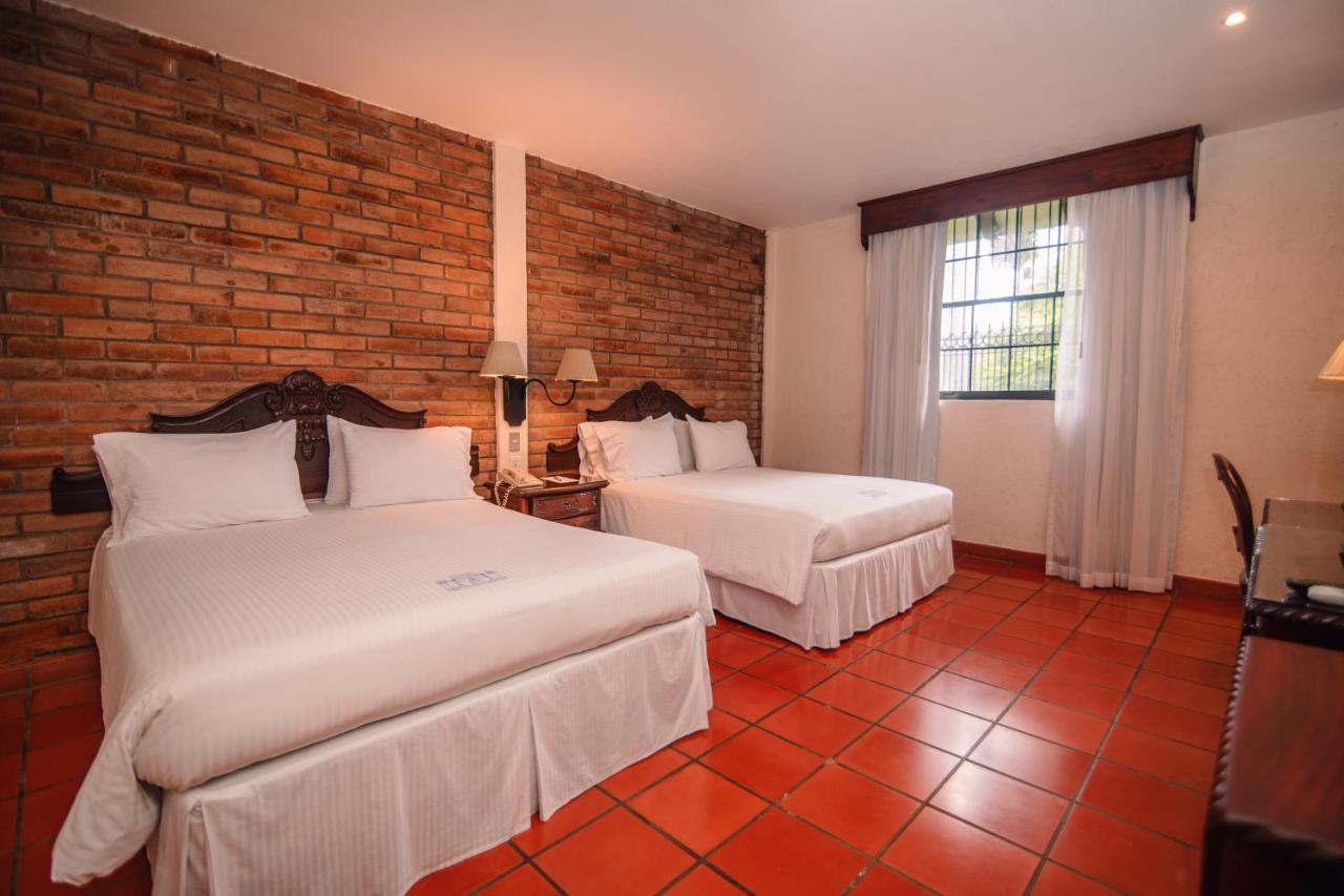 Hotel El Convento Leon Nicaragua Exterior foto
